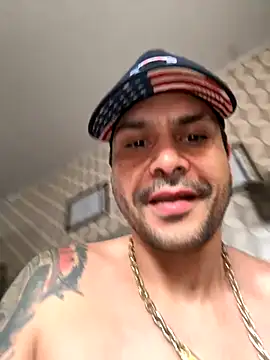 Snapshot of JOAO_PEDRO35 chatting on 11.06.25 JOAO PEDRO35 online show from 11.06.25