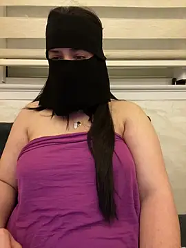 Bold-arabic-vibes online show from 04.22.26