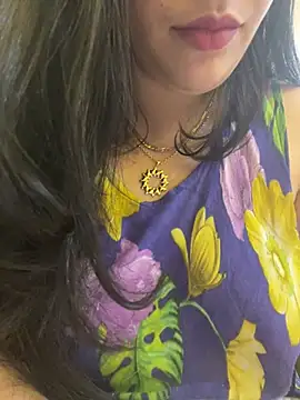 Snapshot of Bold-arabic-vibes chatting on 07.18.26 Bold-arabic-vibes online show from 07.18.26