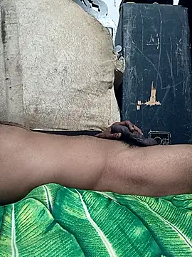 Snapshot of Chloe_1122 chatting on 02.14.26 Chloe 1122 online show from 02.14.26