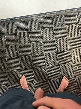 Snapshot of Bigtitsloveshow chatting on 09.13.25 Bigtitsloveshow online show from 09.13.25