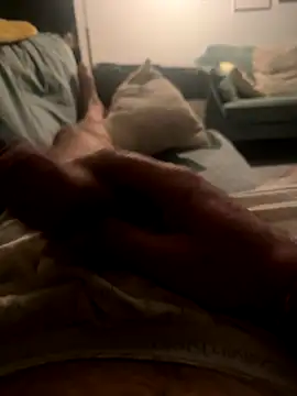 Snapshot of Bigtitsloveshow chatting on 10.16.25 Bigtitsloveshow online show from 10.16.25