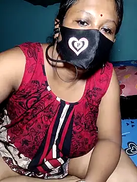 Snapshot of Hotty-rosni chatting on 09.08.25 Hotty-rosni online show from 09.08.25