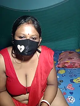 Snapshot of Hotty-rosni chatting on 09.12.25 Hotty-rosni online show from 09.12.25