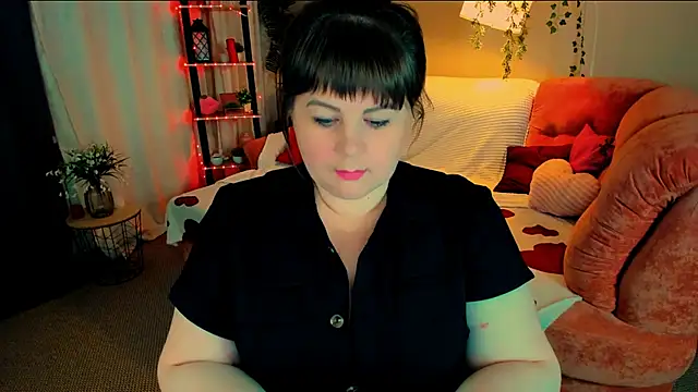 Snapshot of CrystaalStaar chatting on 06.06.26 CrystaalStaar online show from 06.06.26