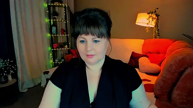 Snapshot of CrystaalStaar chatting on 06.11.26 CrystaalStaar online show from 06.11.26