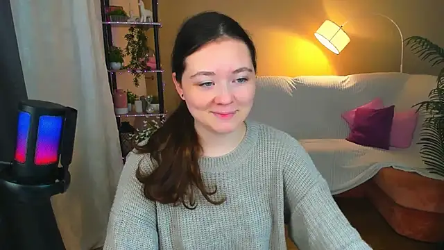 AlluringLookk online show from 10.22.25