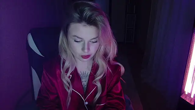 AngelicaHollywood online show from 01.15.26