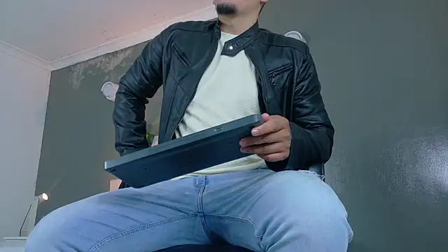 MrFox   online show from 11.08.25