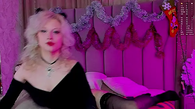 CarolLamb online show from 01.08.26