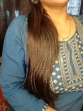 Snapshot of officialbhabhi chatting on 09.10.25 officialbhabhi online show from 09.10.25