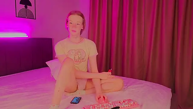 Olivia-Pink online show from 07.09.26