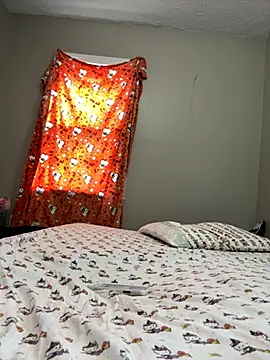 chocolate bella online show from 10.18.25