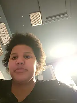 Snapshot of chocolate_bella chatting on 01.16.26 chocolate bella online show from 01.16.26