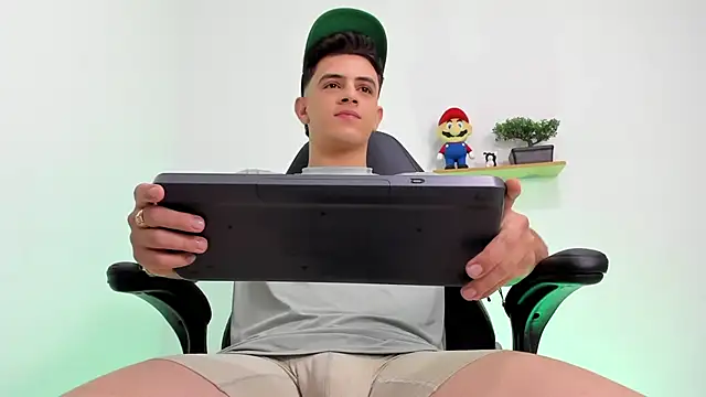 Mikecooper online show from 01.12.26