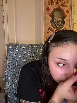 Snapshot of CharmingMaddie chatting on 02.10.26 CharmingMaddie online show from 02.10.26