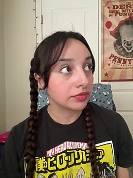 Snapshot of CharmingMaddie chatting on 02.16.26 CharmingMaddie online show from 02.16.26