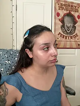 Snapshot of CharmingMaddie chatting on 03.14.26 CharmingMaddie online show from 03.14.26