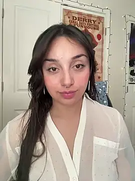 Snapshot of CharmingMaddie chatting on 03.16.26 CharmingMaddie online show from 03.16.26