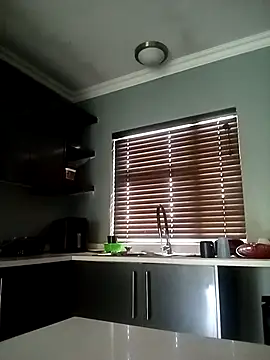 Thabo1004 online show from 12.20.25