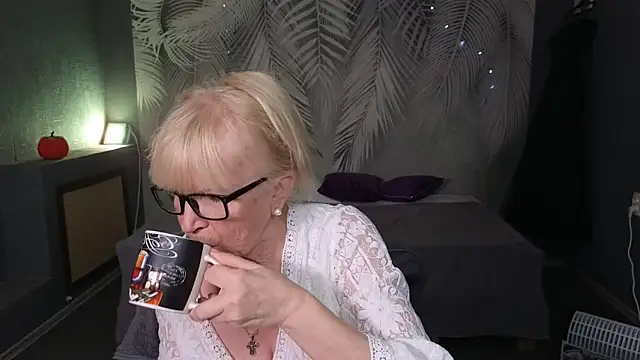 Sabina Ros online show from 11.15.25