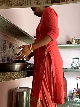 Love-pari077 online show from 10.20.25