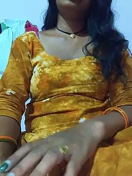 Snapshot of Love-pari077 chatting on 06.22.26 Love-pari077 online show from 06.22.26