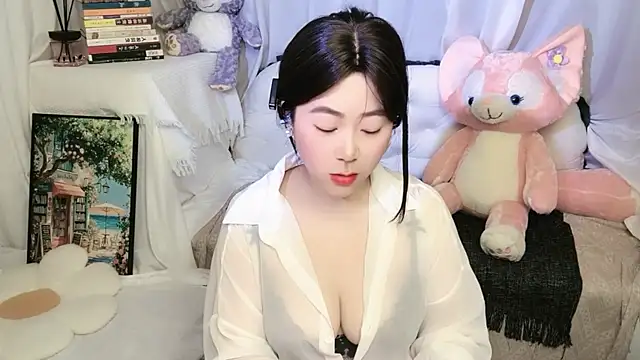 Emmaq996 online show from 04.11.26