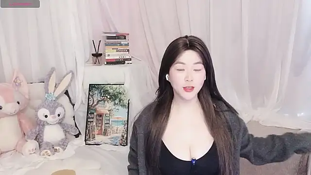 Emmaq996 online show from 04.24.26