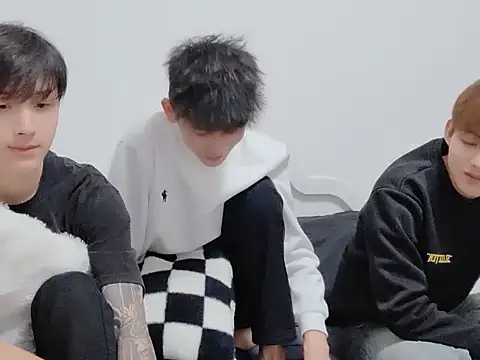 xiaojie2563 online show from 11.13.25