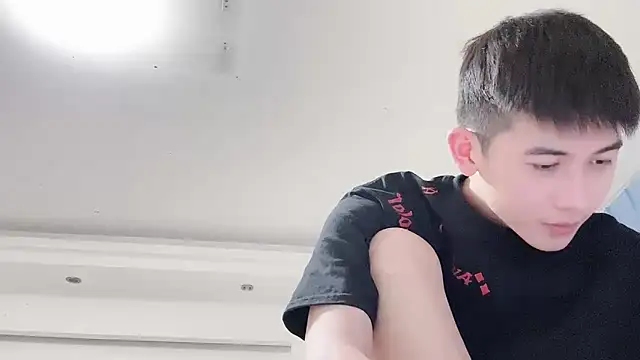 Snapshot of xiaojie2563 chatting on 08.07.26 xiaojie2563 online show from 08.07.26
