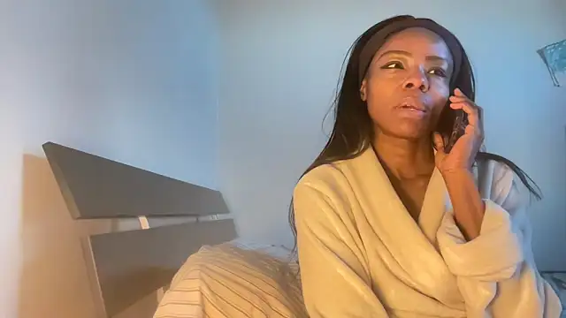 Snapshot of Peachyz69 chatting on 02.15.26 Peachyz69 online show from 02.15.26