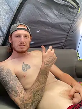 Snapshot of BIGxRED chatting on 10.30.25 BIGxRED online show from 10.30.25