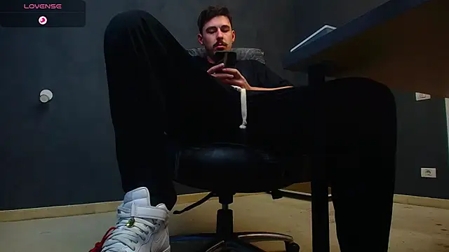 EnzoRace online show from 10.29.25