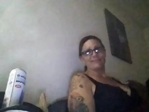 SparklesB1tch online show from 10.18.25