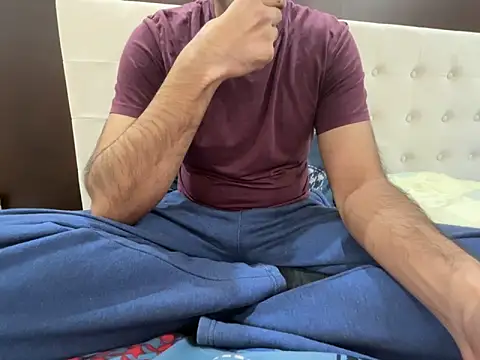 Snapshot of DecentJaat chatting on 02.10.26 DecentJaat online show from 02.10.26