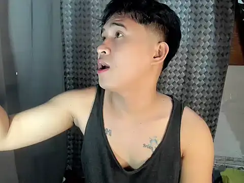 Snapshot of Adim-pinoy146 chatting on 06.10.26 Adim-pinoy146 online show from 06.10.26