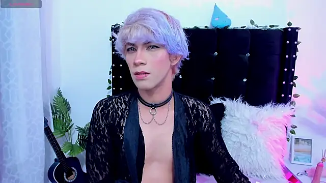 Cooperrosscute233 online show from 10.30.25