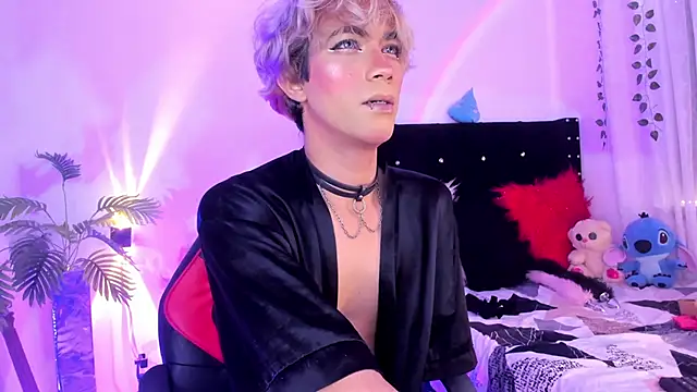 Snapshot of Cooperrosscute233 chatting on 02.14.26 Cooperrosscute233 online show from 02.14.26