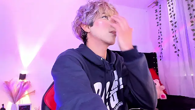 Snapshot of Cooperrosscute233 chatting on 02.22.26 Cooperrosscute233 online show from 02.22.26