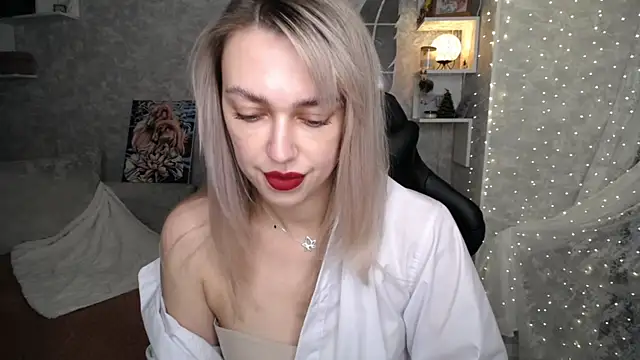 Snapshot of NickyAdamidi chatting on 01.17.26 NickyAdamidi online show from 01.17.26