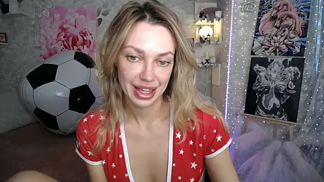 Snapshot of NickyAdamidi chatting on 07.03.26 NickyAdamidi online show from 07.03.26