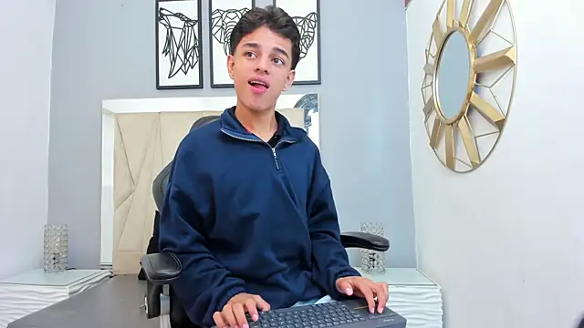 owen  johnson online show from 10.06.25