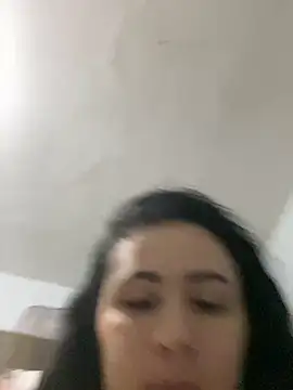 Snapshot of IvettSt_ chatting on 10.23.25 IvettSt online show from 10.23.25