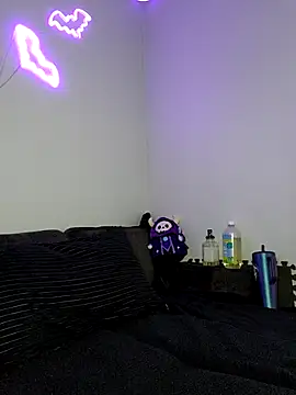 HarleyDemon666 online show from 11.16.25