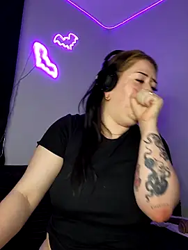 HarleyDemon666 online show from 11.23.25