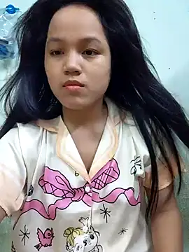 Snapshot of BabySweet-18 chatting on 04.19.26 BabySweet-18 online show from 04.19.26