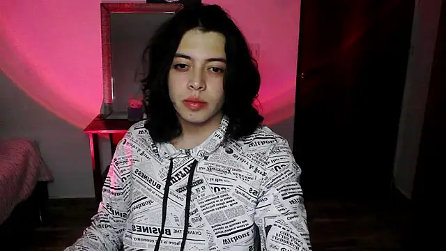 Snapshot of Deny__v chatting on 04.05.26 Deny v online show from 04.05.26