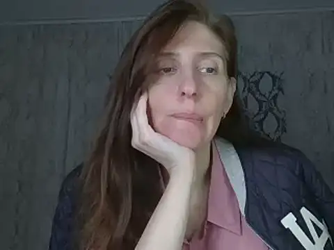 CandiCole online show from 10.17.25