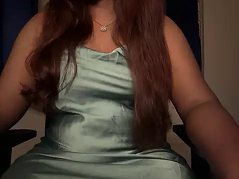 Snapshot of Niveda_21 chatting on 06.26.26 Niveda 21 online show from 06.26.26